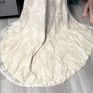 Wedding dress
